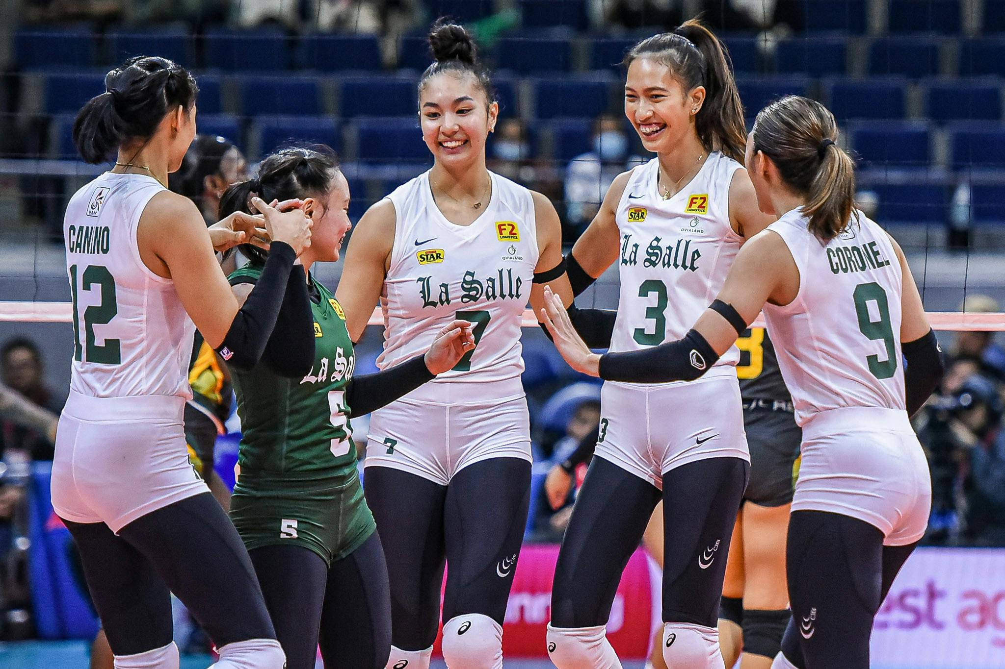 UAAP: DLSU Lady Spikers are on a different level with their black arm bands